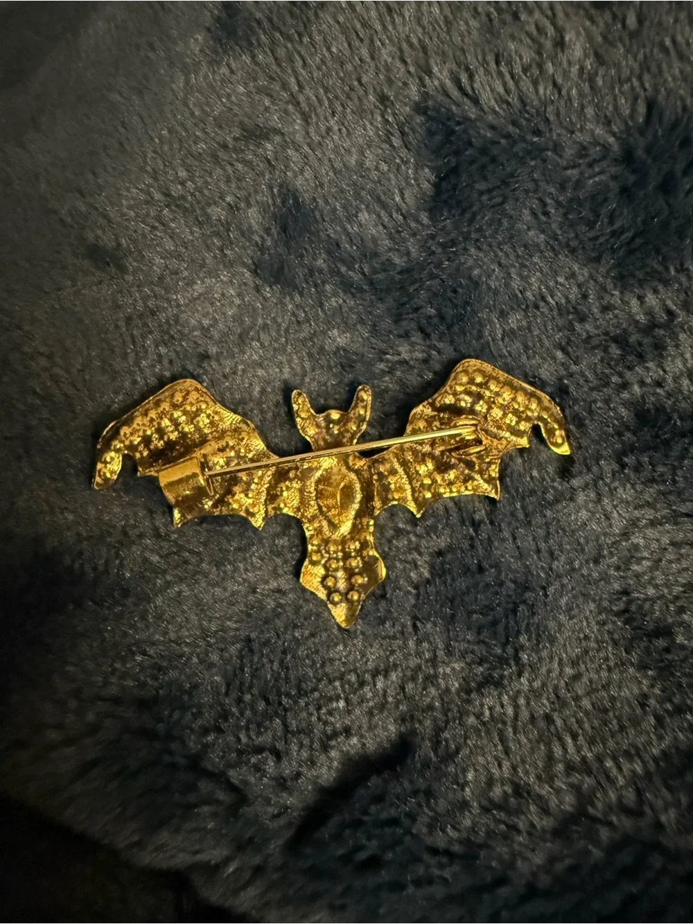 N/A elegant bat